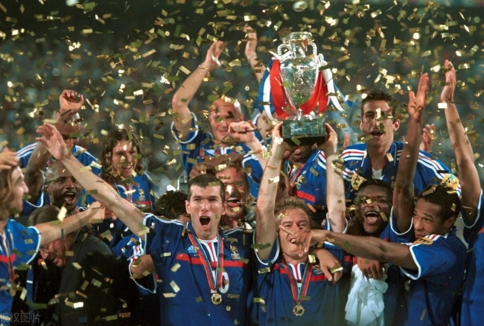 法国连夺欧洲杯：俱乐部足球的成熟度体现